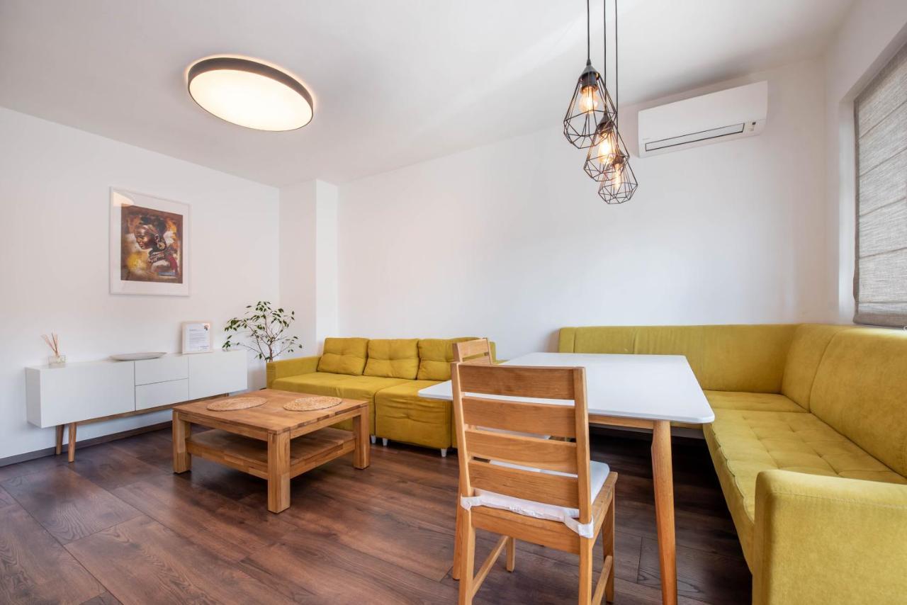 Cosy Apartment In Central Βάρνα Εξωτερικό φωτογραφία
